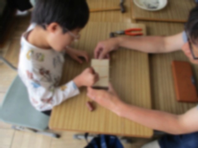 ３年生くぎ打ちトントン