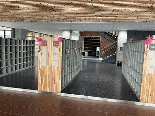 １－１　、１－２の下駄箱（児童用）