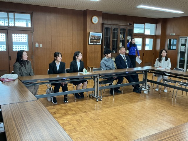 事務職員製作の動画視聴