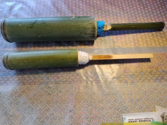 竹で作った水鉄砲